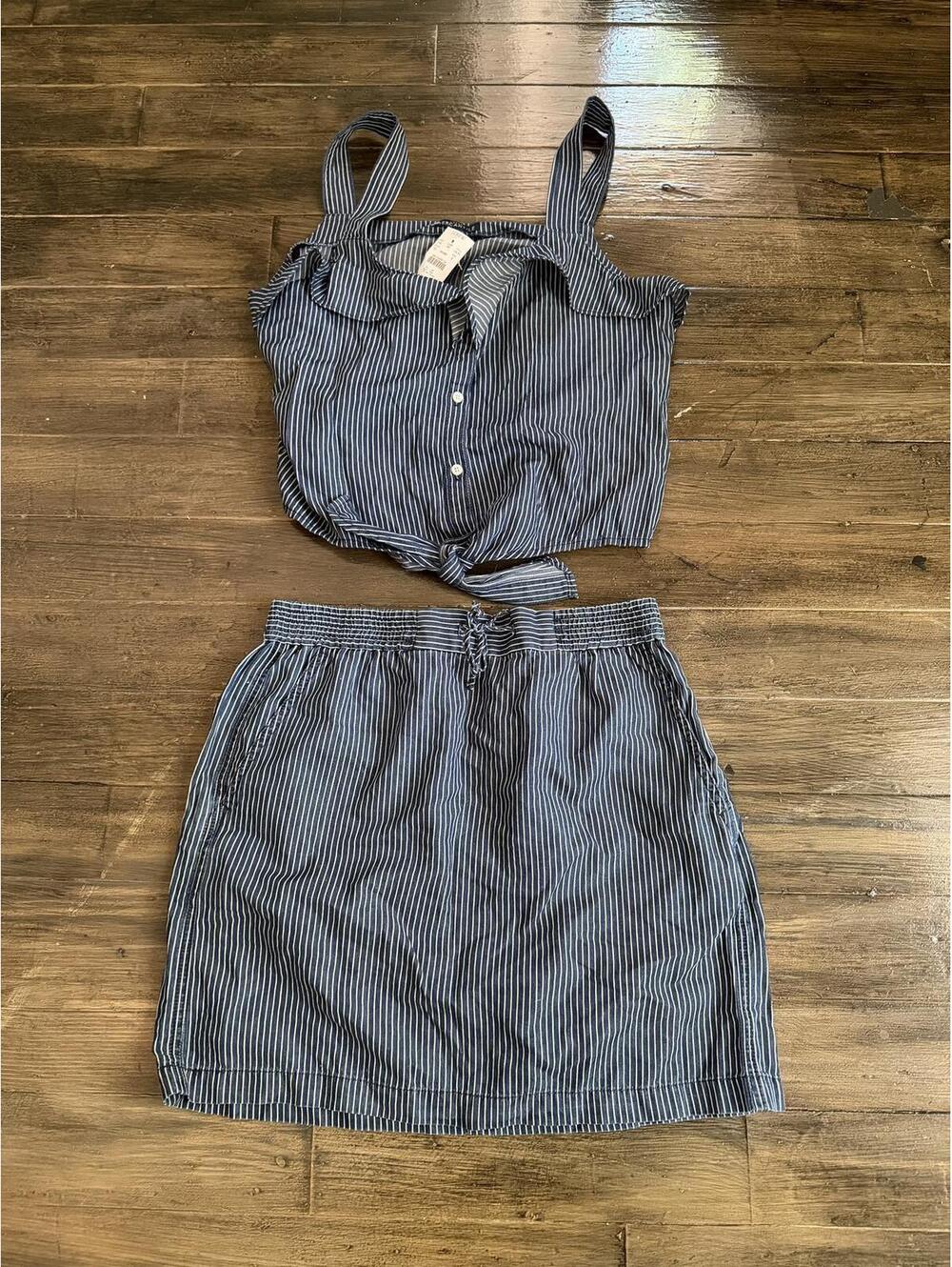 JCrew Mercantile 2 pc set skirt and tank top crop Size Small S New NWT